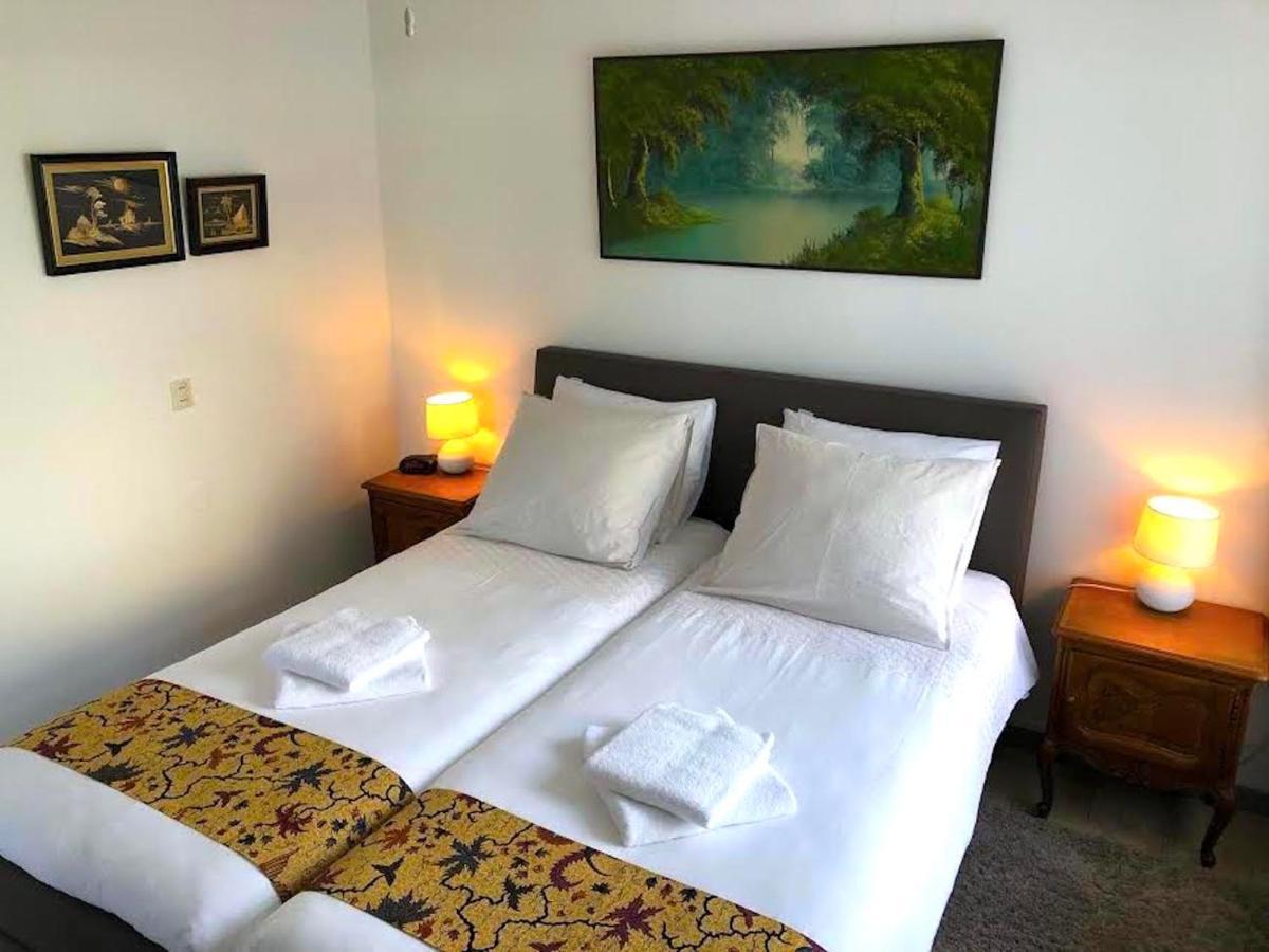 Bunga Melati Apartamento Middelburg Exterior foto