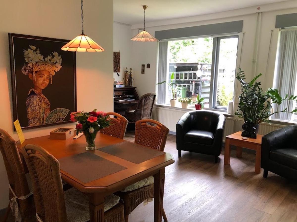 Bunga Melati Apartamento Middelburg Exterior foto