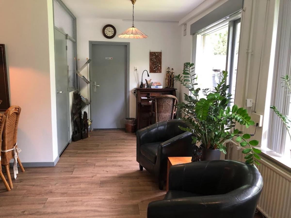 Bunga Melati Apartamento Middelburg Exterior foto